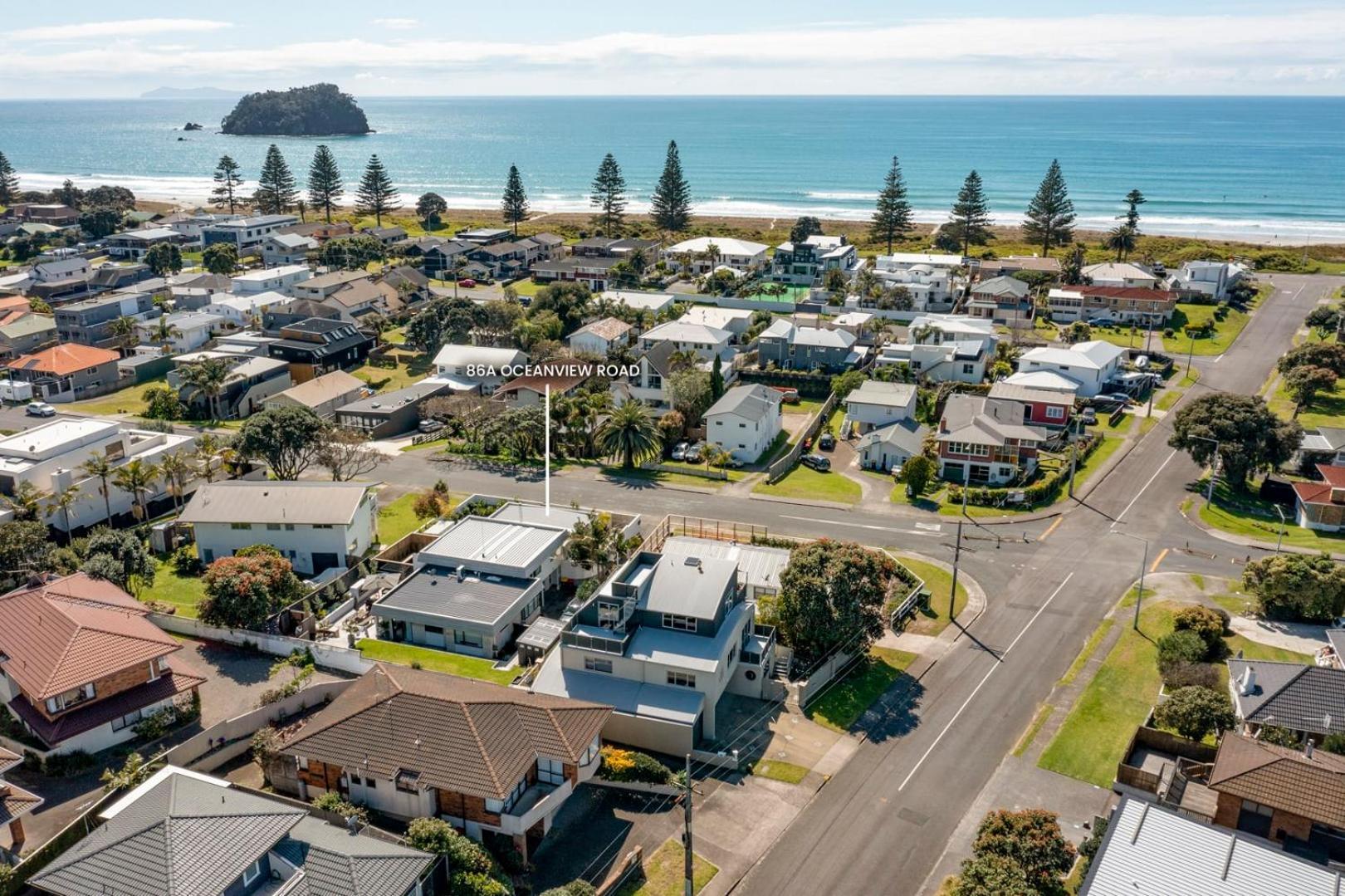 The Endless Summer Home - Beach And Town Location Mount Maunganui Bagian luar foto